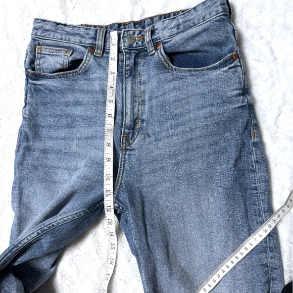 Monki Zami high waist straight leg ankle jeans - Picture 12 of 13